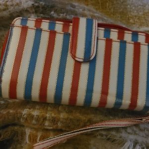 Mundi big fat wallet